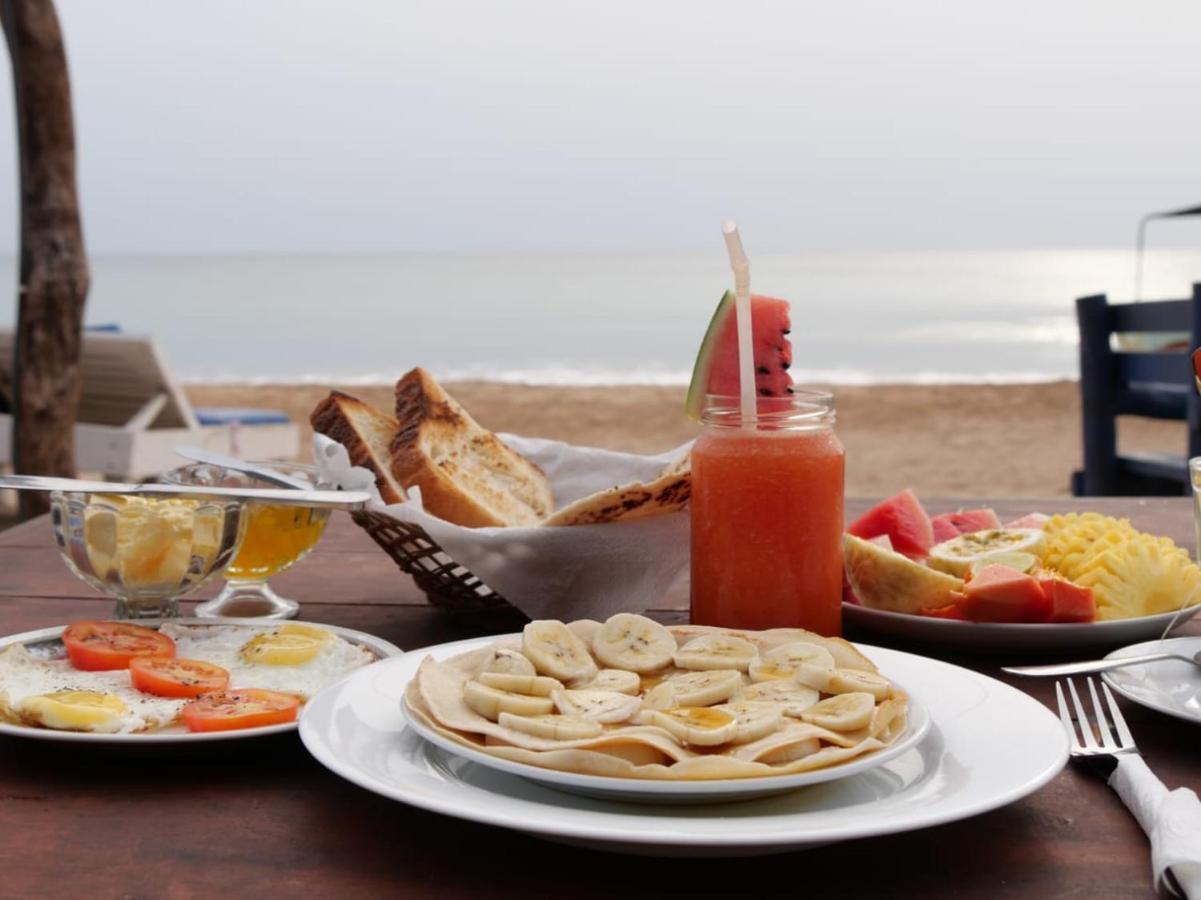 Vitamin Sea Beach Cabana Nilaveli Eksteriør billede