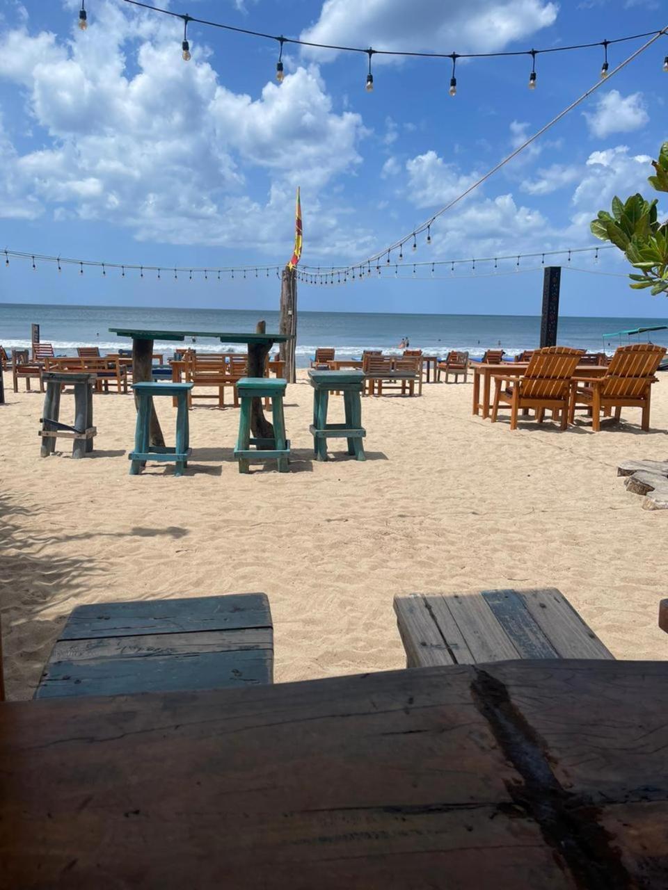 Vitamin Sea Beach Cabana Nilaveli Eksteriør billede
