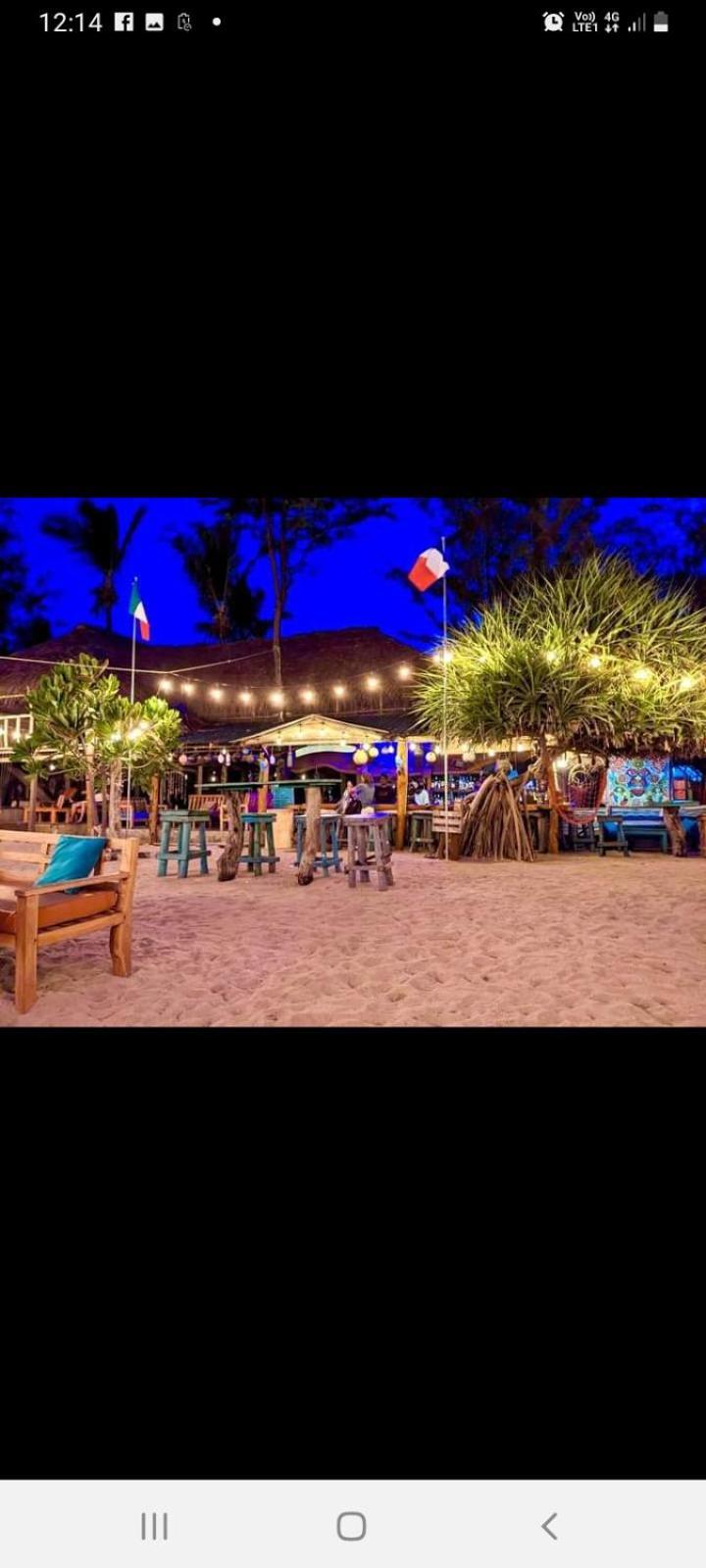 Vitamin Sea Beach Cabana Nilaveli Eksteriør billede